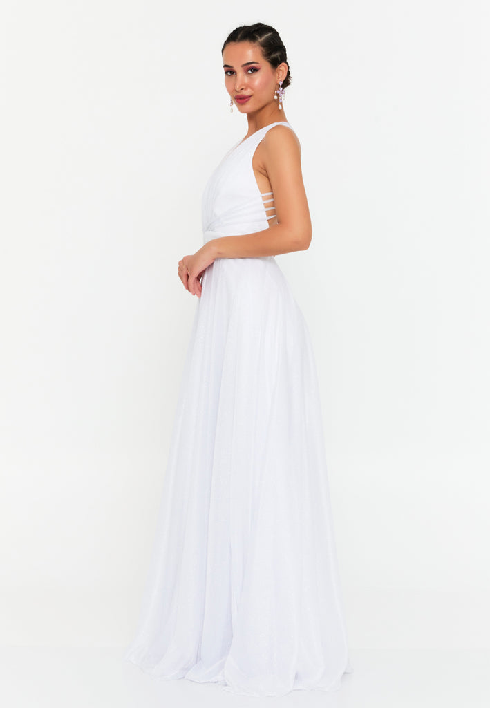 V-Neck Sleeveless Maxi Gown with Waist-Cinching Design and Flowing Hem
