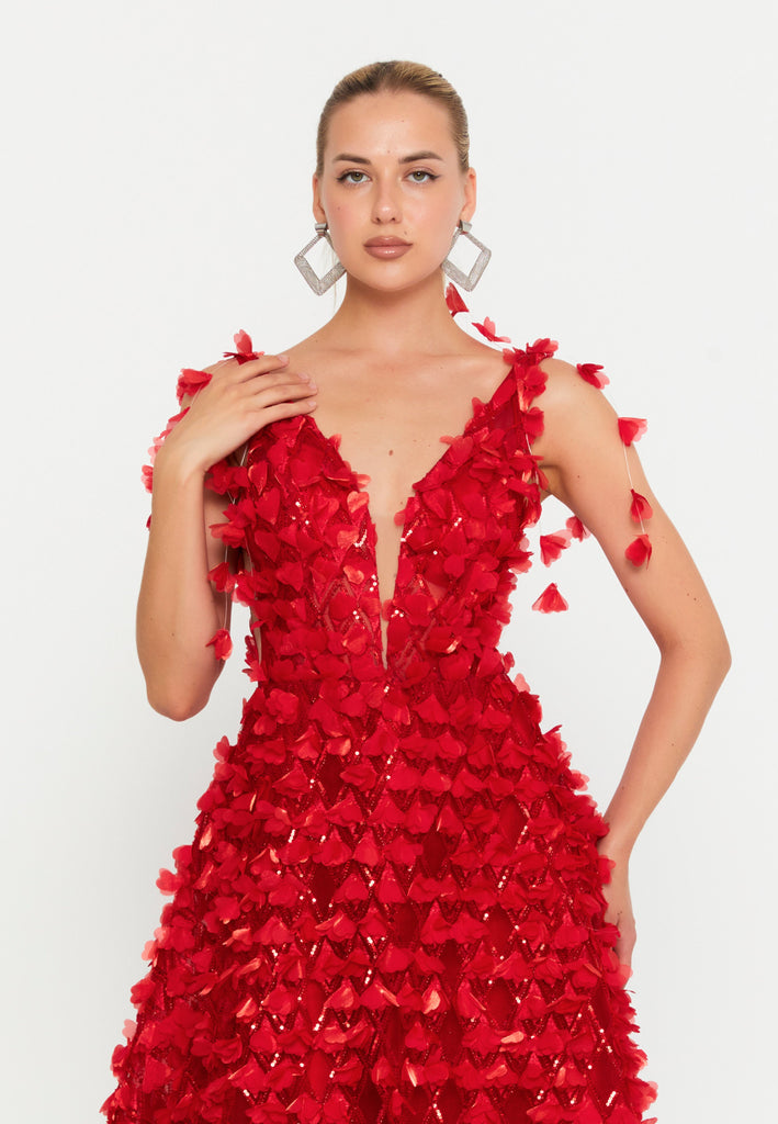 V-Neck Floral Appliqué Mesh Evening Gown with Floor-Length Hem