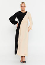 Load image into Gallery viewer, Color-Block Long-Sleeve Loose-Fit Maxi Dress
