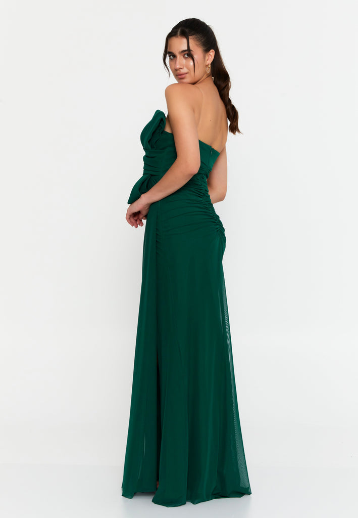 Strapless Slim-Fit Maxi Gown with Waist Detail and High Slit