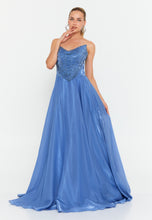 Load image into Gallery viewer, Sweetheart Strapless Floor-Length Gown with High Waistline