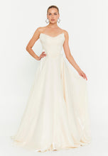 Load image into Gallery viewer, Sweetheart Strapless Floor-Length Gown with High Waistline