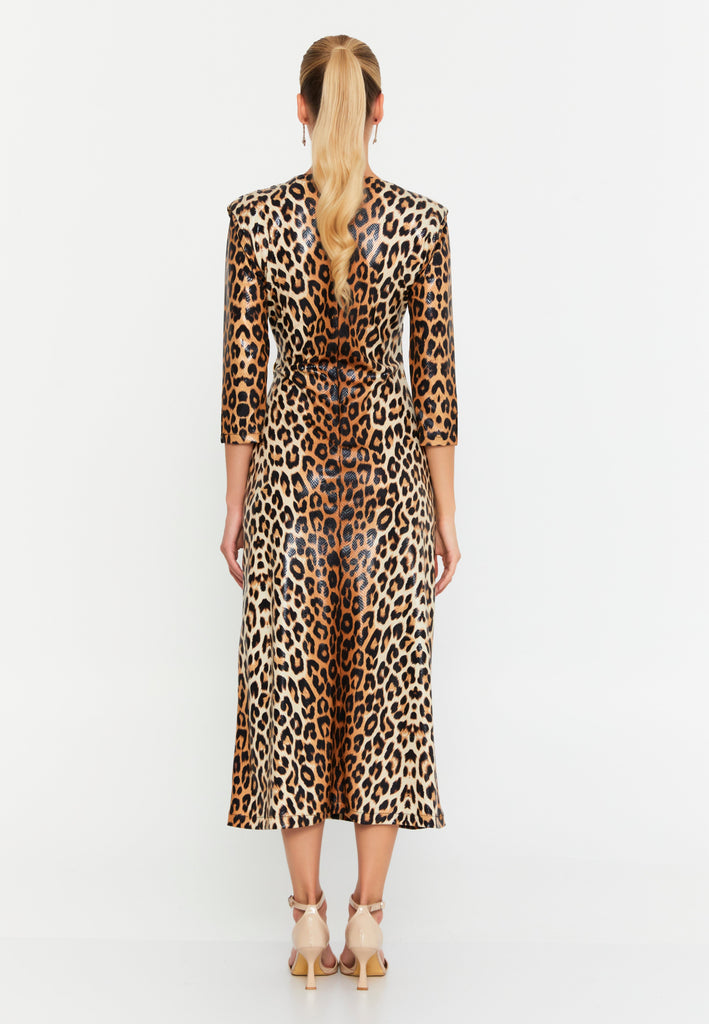 Elegant Midi Dress with Ruched Waist, Decorative Buttons, and Front Slit