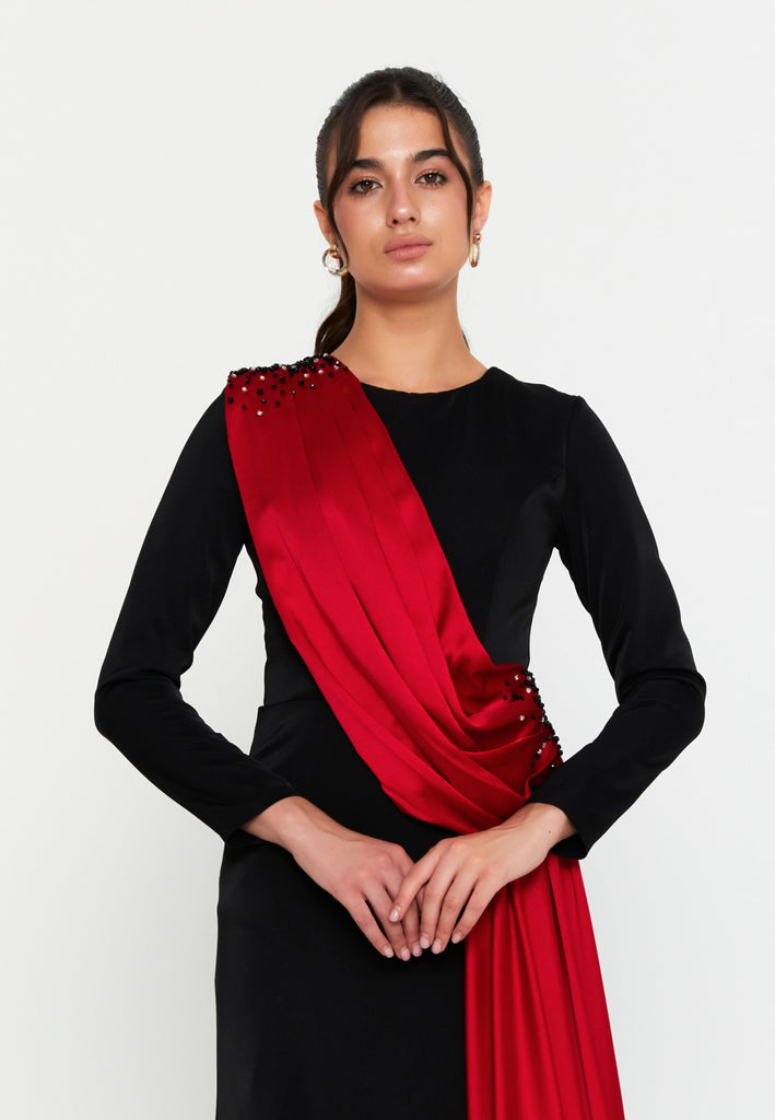 Maxi Evening Gown with Draped Shoulder Panel and Slim-Fit Waist