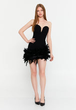 Load image into Gallery viewer, Strapless Feather-Trim Mini Dress with Slim-Fit Waist and Sweetheart Neckline
