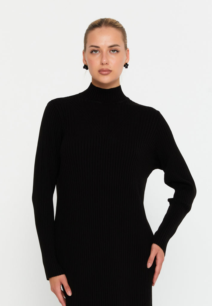 High-Neck Long-Sleeve Knitted Midi Dress with Slim Fit