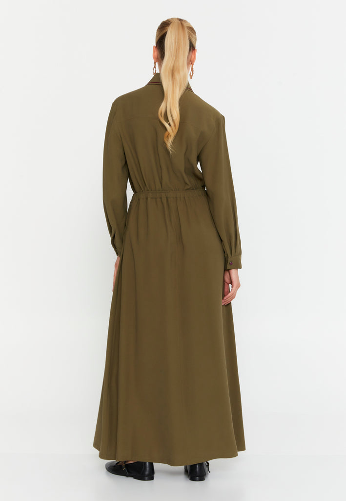Collared Shirt-Style Maxi Dress with Belted Waist and Full Button-Down Design